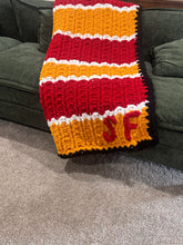 Chunky knit blankets