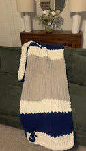 Chunky knit blankets