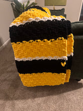 Chunky knit blankets